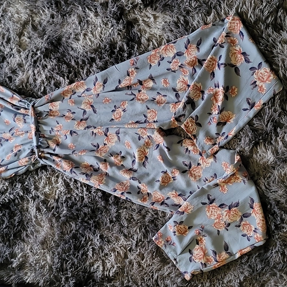 Lily Rose Floral Jumpsuit - Picture 10 of 10